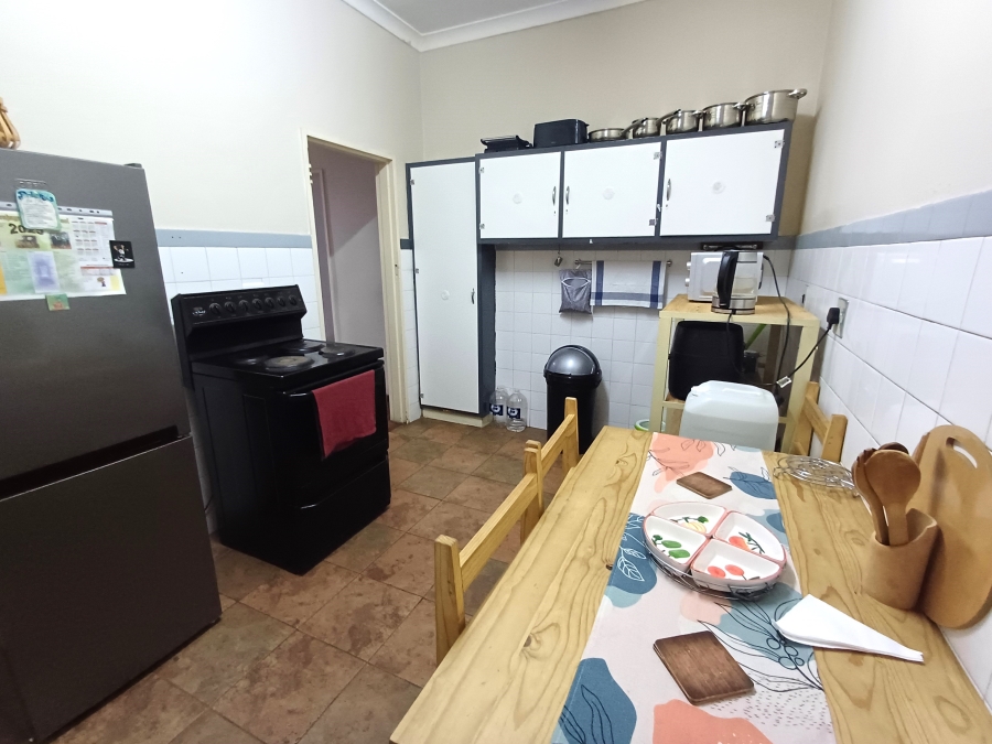 2 Bedroom Property for Sale in Uitenhage Central Eastern Cape